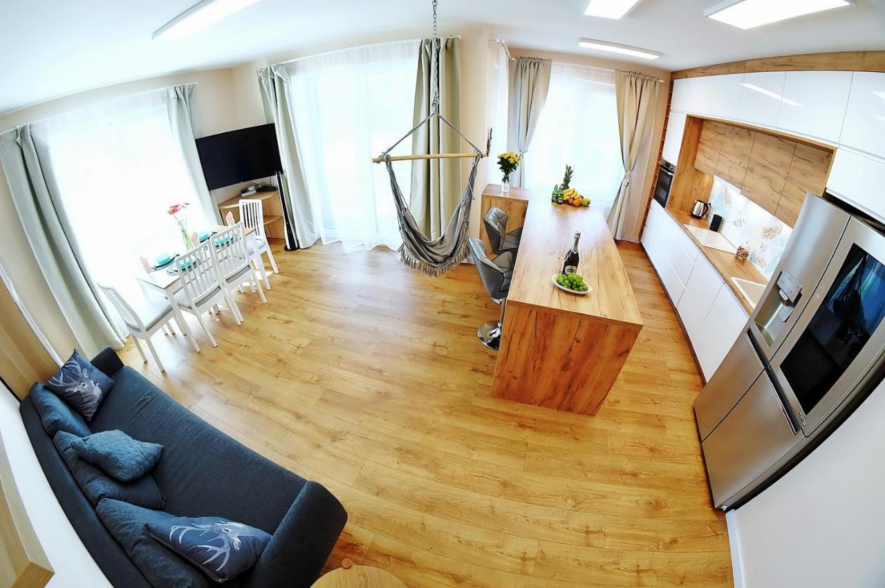 Апартаменты Apartament Premium Mikiniki Колобжег Экстерьер фото