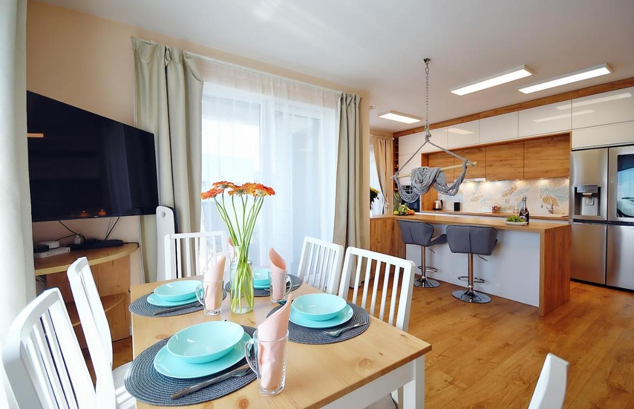 Апартаменты Apartament Premium Mikiniki Колобжег Экстерьер фото
